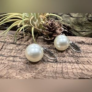 925 Sterling Silver Faux Pearl Earrings Vintage Lever Back Pearls 1.5 cms